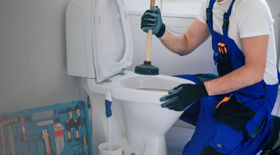 Expert burst pipe repair services in Sterling, ND